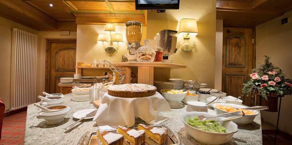 ליביניו Hotel Cervo מראה חיצוני תמונה